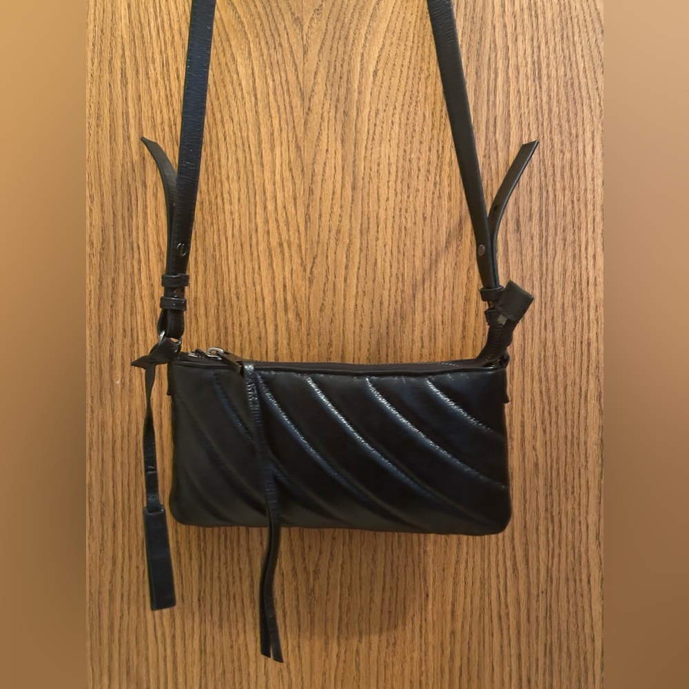 Like New Black Vince Camuto Cross Body